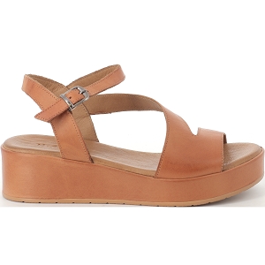 K MARY GALY<br>Camel