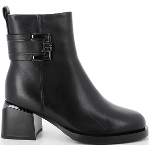 METAMORF OSE SATOUT<br>Noir