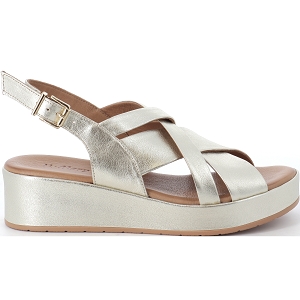 K MARY GARUS<br>Doré