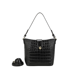 INES DELAURE 1685766<br>Noir