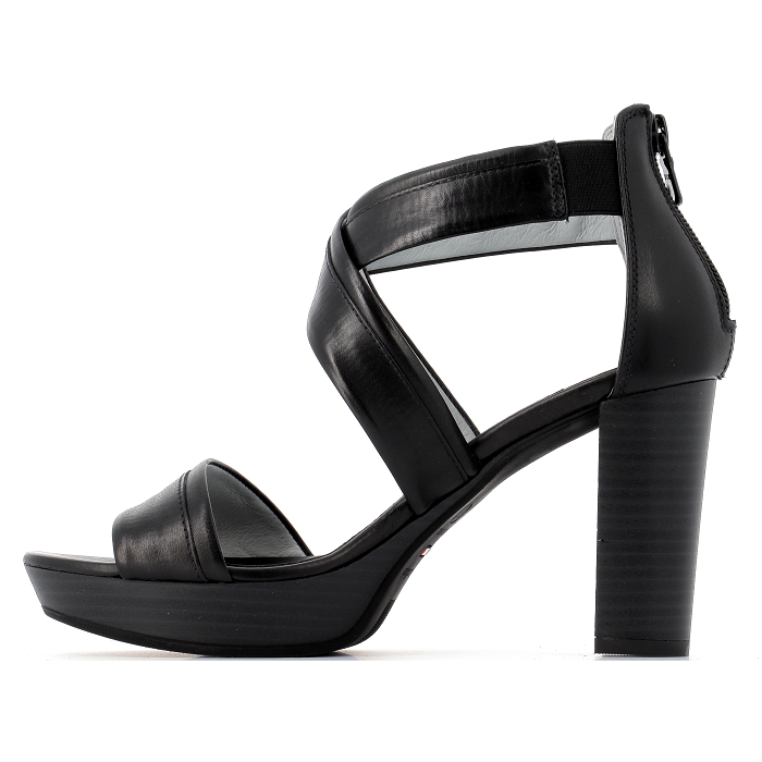 12210 Nero giardini3404701_2