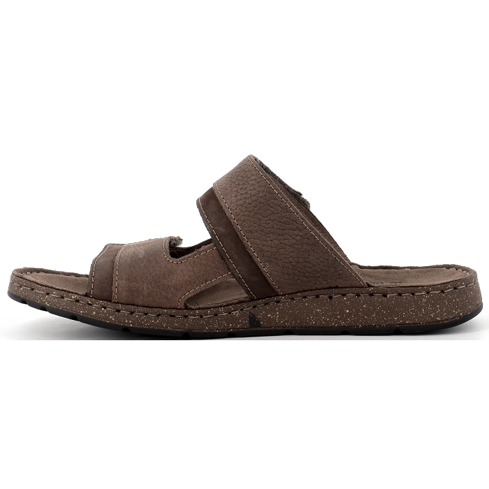 CALKE 45270 Walk in the city4241601_2