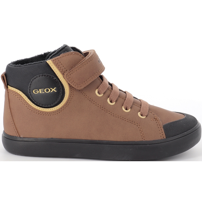  Geox