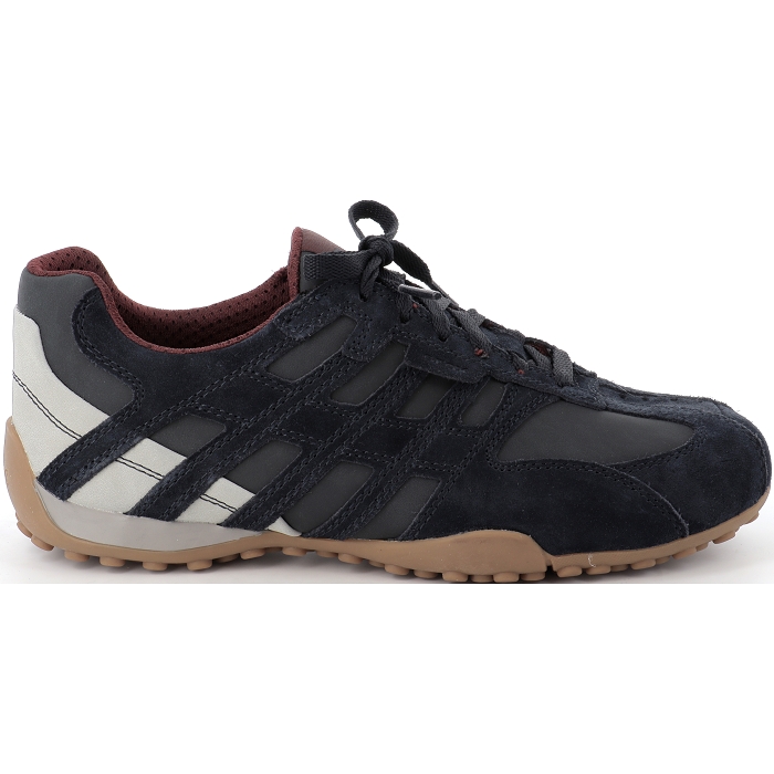  Geox