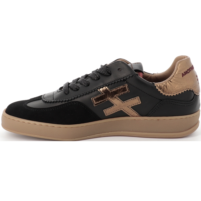 A032 ICONIC Another trend4436008_2