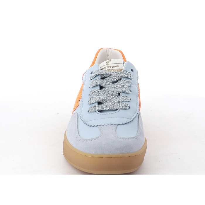 A033 ICONIC Another trend4436011_3