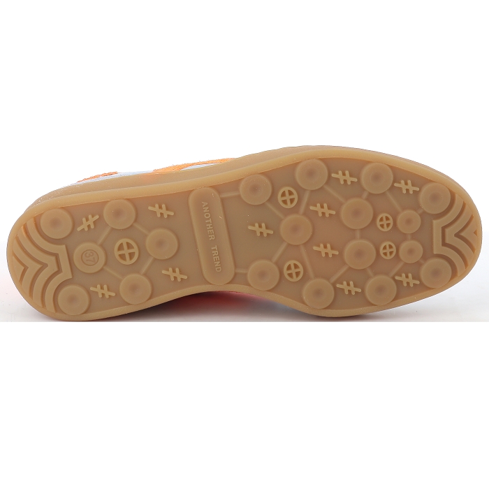 A033 ICONIC Another trend4436011_5