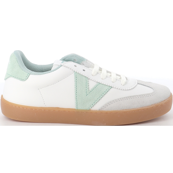 1126206 BERLIN Victoria