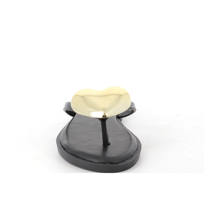 THELDA 0703 Claudia ghizzani4504401_3