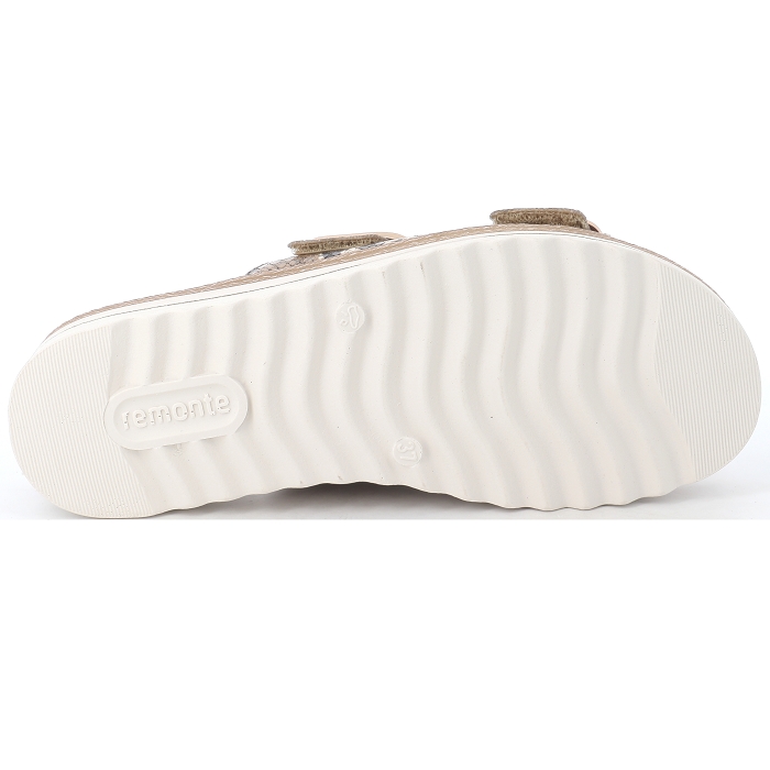 D0Q66 Remonte4519501_5