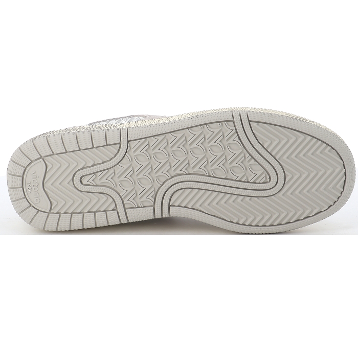 8806119 SMASH STRASS Victoria4528201_5