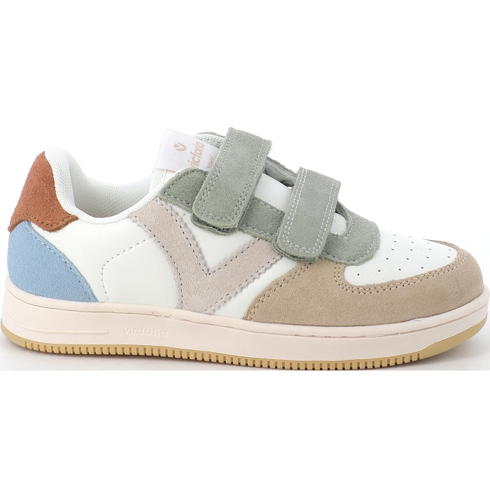 1124116 TIEMPO Victoria