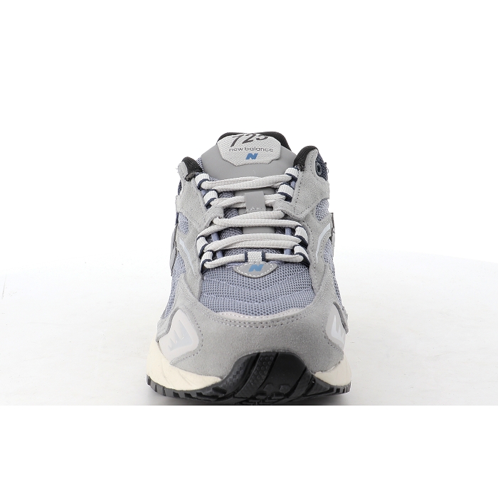 725 New balance4554701_3
