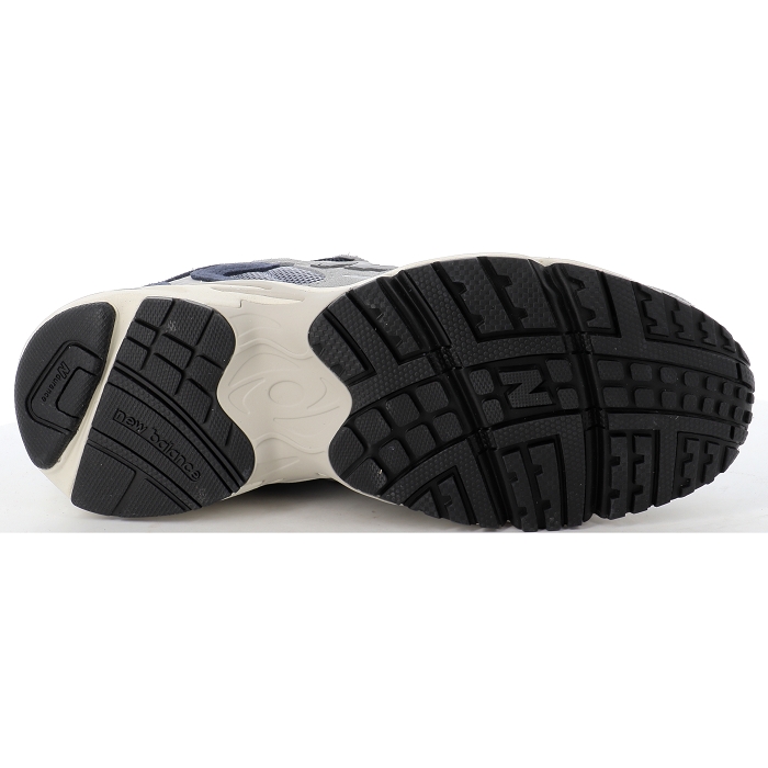 725 New balance4554701_5