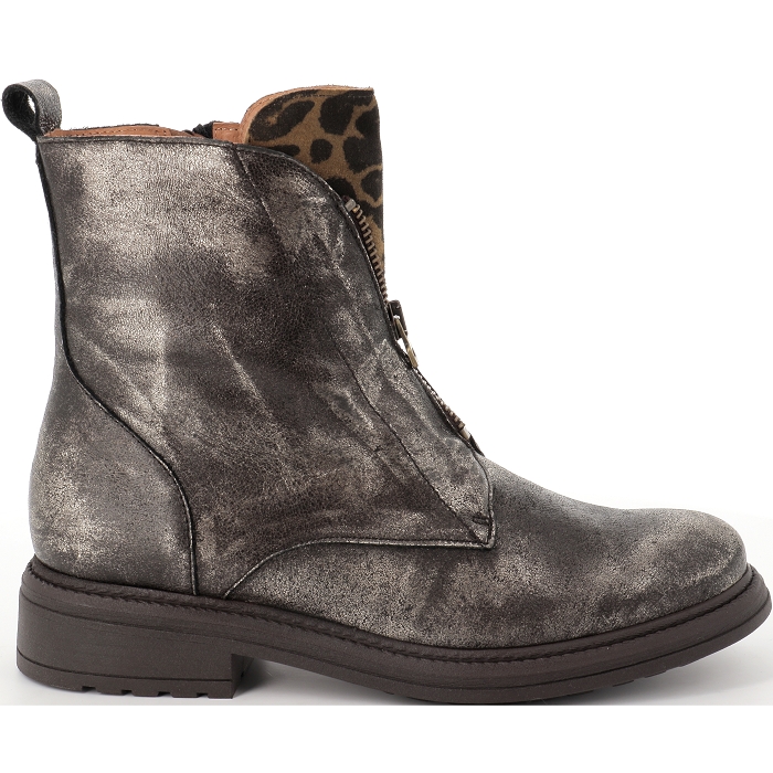 CV6405 Rock and rose