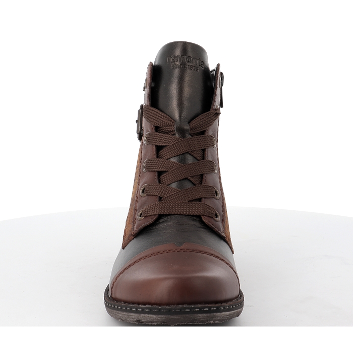 D4381 Remonte8241701_3