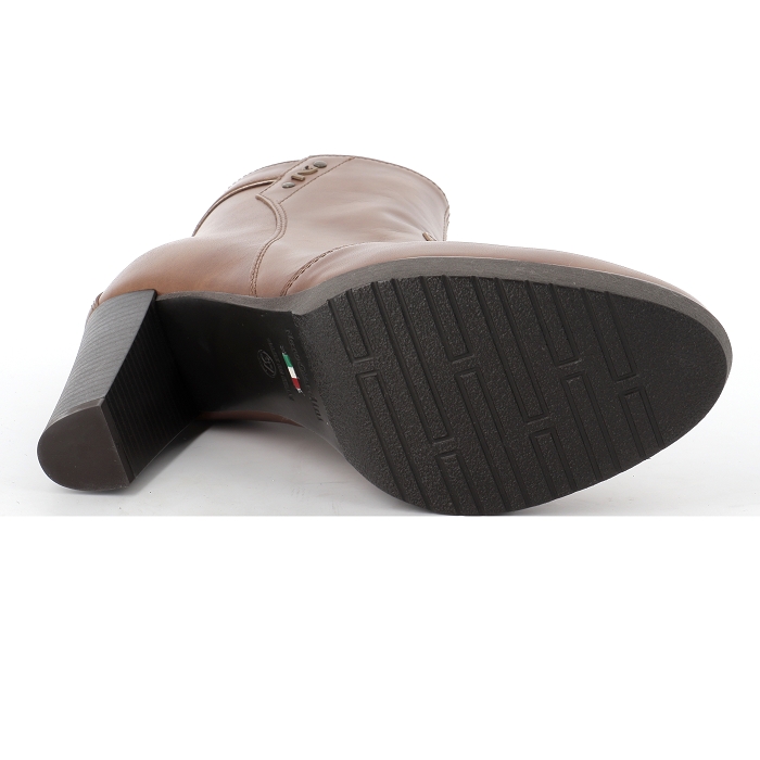 513811 Nero giardini8251201_5