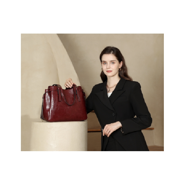  Ines delaure8304502_5